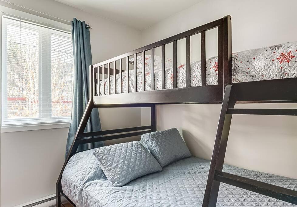 Le Cozy-Condo A Louer A Stoneham Exteriör bild
